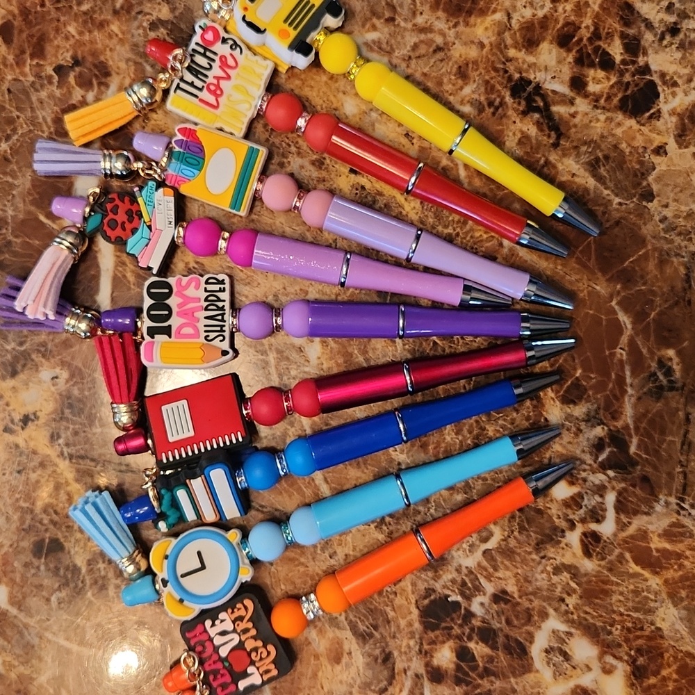 BRAND NEW HANDMADE TEACHER THEME PENS PRICE IS FOR ONE PEN